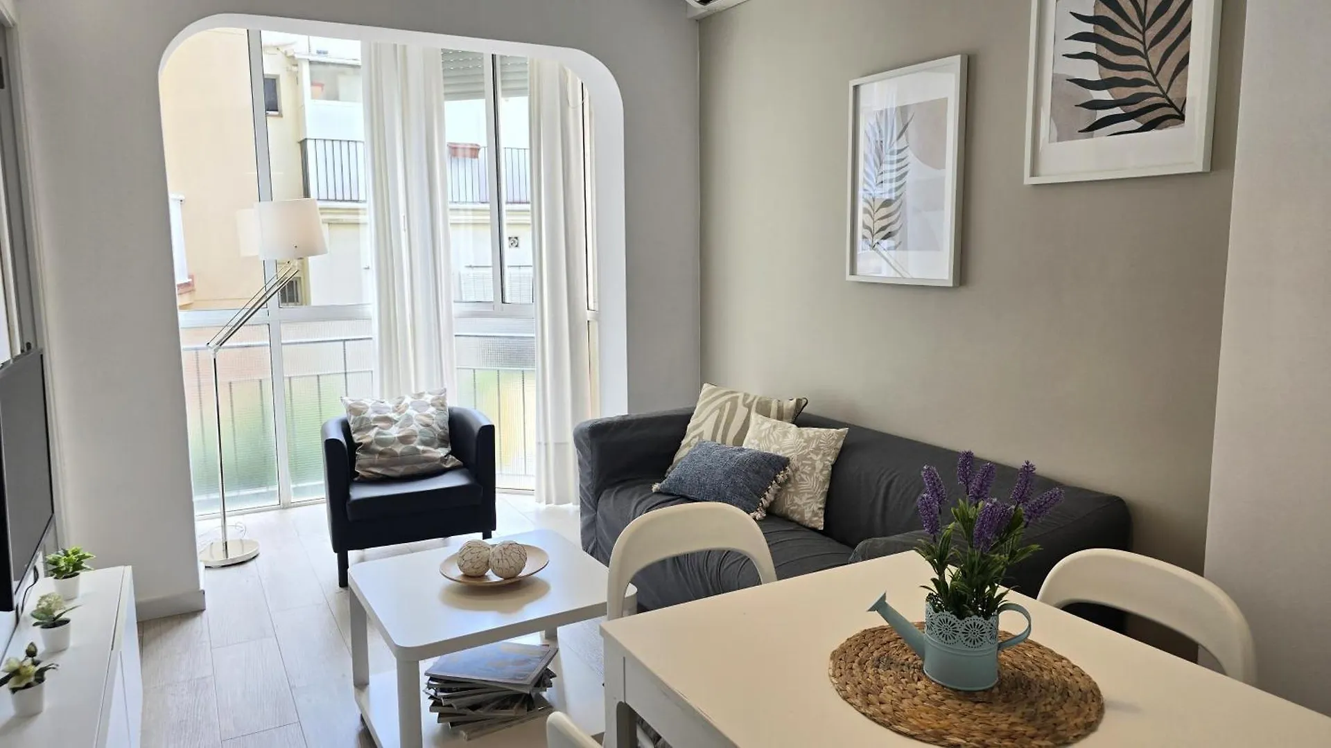 Opening Doors Gracia Daire Barselona İspanya
